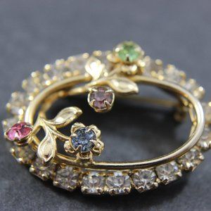 Vintage Oval Flower Bouquet Brooch